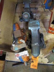 (3) WILTON TOOLS VICES. LOADING & HANDLING FEE $5-4070